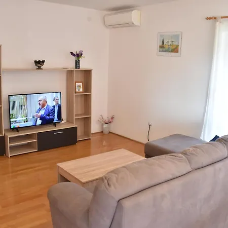 Tatil Evi Family House Branka *
