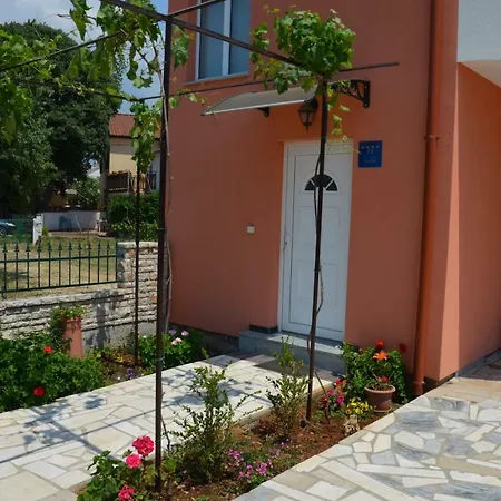 Family House Branka Peroj